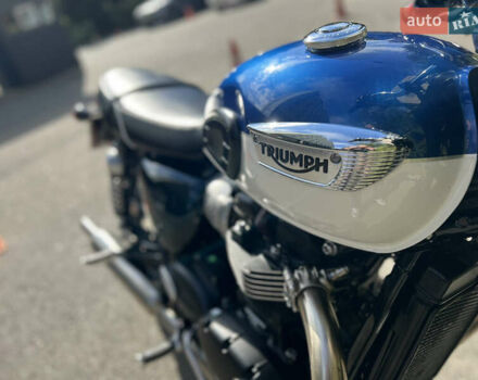 Черный Триумф Бонневиль, объемом двигателя 0.9 л и пробегом 1 тыс. км за 10900 $, фото 34 на Automoto.ua