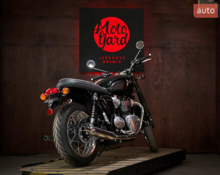 Тріумф Бонневіль 2013 у Дніпро (Дніпропетровську) на Automoto.ua Тріумф Бонневіль, об'ємом двигуна 1.2 л та пробігом 1 тис. км за 15500 $, фото 5 на Automoto.ua