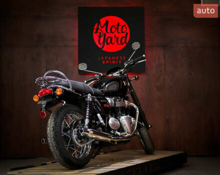 Тріумф Бонневіль 2020 у Дніпро (Дніпропетровську) на Automoto.ua Тріумф Бонневіль, об'ємом двигуна 0.9 л та пробігом 31 тис. км за 11000 $, фото 5 на Automoto.ua