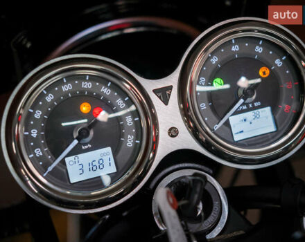 Тріумф Бонневіль 2020 у Дніпро (Дніпропетровську) на Automoto.ua Тріумф Бонневіль, об'ємом двигуна 0.9 л та пробігом 31 тис. км за 11000 $, фото 9 на Automoto.ua