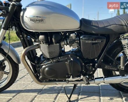 Серый Триумф Бонневиль, объемом двигателя 0.87 л и пробегом 18 тыс. км за 6300 $, фото 7 на Automoto.ua