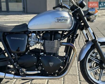 Серый Триумф Бонневиль, объемом двигателя 0.87 л и пробегом 18 тыс. км за 6300 $, фото 6 на Automoto.ua