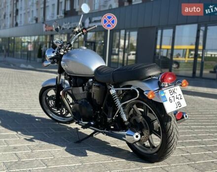 Серый Триумф Бонневиль, объемом двигателя 0.87 л и пробегом 18 тыс. км за 6300 $, фото 1 на Automoto.ua