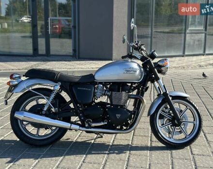 Серый Триумф Бонневиль, объемом двигателя 0.87 л и пробегом 18 тыс. км за 6300 $, фото 4 на Automoto.ua