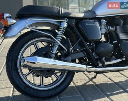 Серый Триумф Бонневиль, объемом двигателя 0.87 л и пробегом 18 тыс. км за 6300 $, фото 11 на Automoto.ua