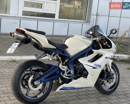 Белый Триумф Дайтона, объемом двигателя 0.68 л и пробегом 25 тыс. км за 6500 $, фото 5 на Automoto.ua