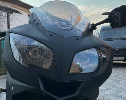 Черный Триумф Дайтона, объемом двигателя 0 л и пробегом 53 тыс. км за 4700 $, фото 5 на Automoto.ua