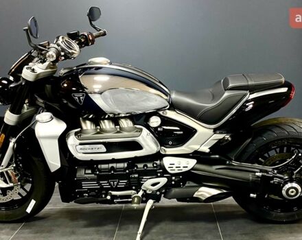 Триумф Рокет, объемом двигателя 2.5 л и пробегом 0 тыс. км за 28932 $, фото 1 на Automoto.ua