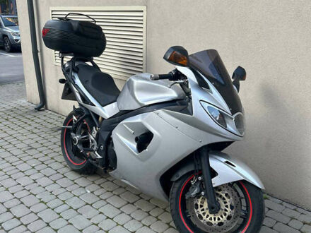 Триумф СТ 1050, объемом двигателя 1 л и пробегом 63 тыс. км за 4700 $, фото 1 на Automoto.ua