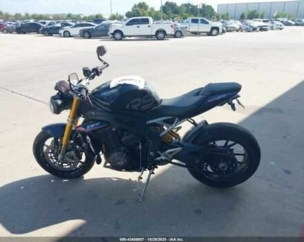 Триумф Спид Трипл, объемом двигателя 1.2 л и пробегом 0 тыс. км за 5500 $, фото 3 на Automoto.ua