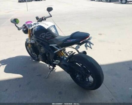 Триумф Спид Трипл, объемом двигателя 1.2 л и пробегом 0 тыс. км за 5500 $, фото 2 на Automoto.ua