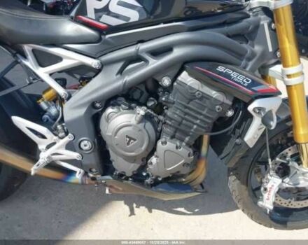 Триумф Спид Трипл, объемом двигателя 1.2 л и пробегом 0 тыс. км за 5500 $, фото 11 на Automoto.ua