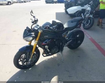 Триумф Спид Трипл, объемом двигателя 1.2 л и пробегом 0 тыс. км за 5500 $, фото 1 на Automoto.ua