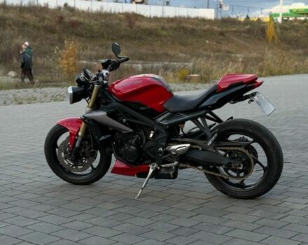 Тріумф Стріт Тріпл, об'ємом двигуна 0.68 л та пробігом 0 тис. км за 7600 $, фото 5 на Automoto.ua