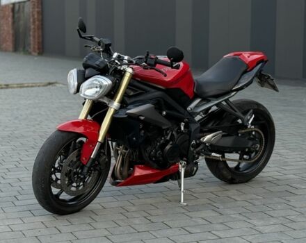 Тріумф Стріт Тріпл, об'ємом двигуна 0.68 л та пробігом 0 тис. км за 7600 $, фото 3 на Automoto.ua