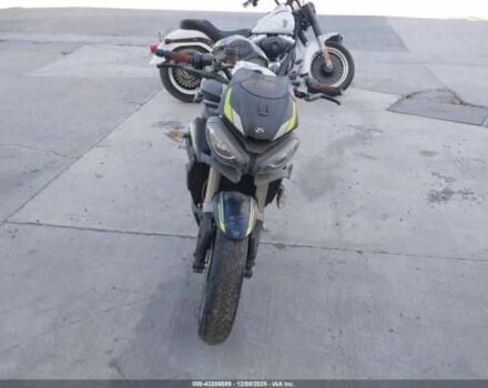 Тріумф Стріт Тріпл, об'ємом двигуна 0.77 л та пробігом 0 тис. км за 2100 $, фото 4 на Automoto.ua