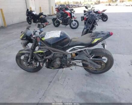 Тріумф Стріт Тріпл, об'ємом двигуна 0.77 л та пробігом 0 тис. км за 2100 $, фото 7 на Automoto.ua