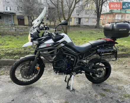 Чорний Тріумф Тігр, об'ємом двигуна 0.8 л та пробігом 109 тис. км за 8500 $, фото 3 на Automoto.ua