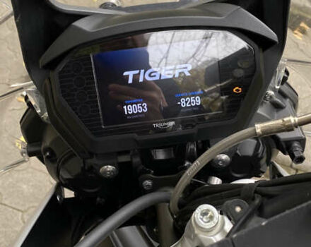Триумф Тигр 2019 в Одессе на Automoto.ua Черный Триумф Тигр, объемом двигателя 0.8 л и пробегом 19 тыс. км за 10000 $, фото 3 на Automoto.ua