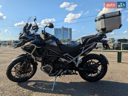 Триумф Тигр 2023 в Киеве на Automoto.ua Черный Триумф Тигр, объемом двигателя 1.2 л и пробегом 6 тыс. км за 20999 $, фото 1 на Automoto.ua