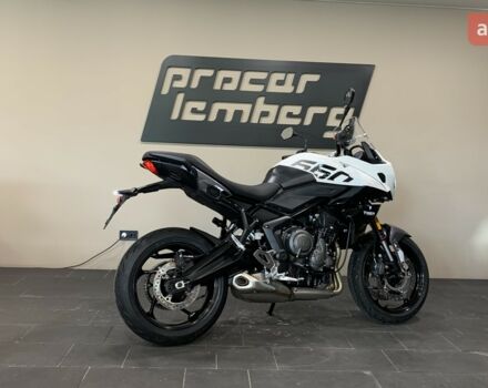 Триумф Тигр, объемом двигателя 0.66 л и пробегом 0 тыс. км за 13417 $, фото 9 на Automoto.ua