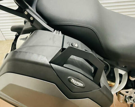 Сірий Тріумф Тігр, об'ємом двигуна 1.05 л та пробігом 40 тис. км за 8400 $, фото 43 на Automoto.ua