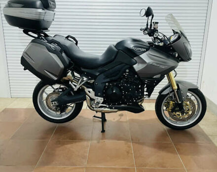 Сірий Тріумф Тігр, об'ємом двигуна 1.05 л та пробігом 40 тис. км за 8400 $, фото 35 на Automoto.ua