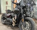 Черный Триумф Bobber, объемом двигателя 1.2 л и пробегом 8 тыс. км за 17500 $, фото 1 на Automoto.ua