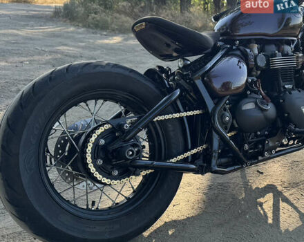Черный Триумф Bobber, объемом двигателя 1.2 л и пробегом 5 тыс. км за 20000 $, фото 10 на Automoto.ua
