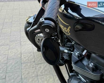 Чорний Тріумф Bobber, об'ємом двигуна 1.2 л та пробігом 1 тис. км за 20900 $, фото 27 на Automoto.ua