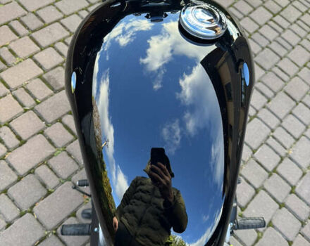 Чорний Тріумф Bobber, об'ємом двигуна 1.2 л та пробігом 1 тис. км за 20300 $, фото 6 на Automoto.ua