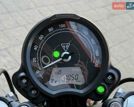 Чорний Тріумф Bobber, об'ємом двигуна 1.2 л та пробігом 1 тис. км за 20900 $, фото 33 на Automoto.ua
