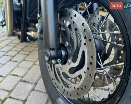 Чорний Тріумф Bobber, об'ємом двигуна 1.2 л та пробігом 1 тис. км за 20300 $, фото 18 на Automoto.ua
