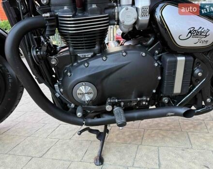 Чорний Тріумф Bobber, об'ємом двигуна 1.2 л та пробігом 1 тис. км за 20900 $, фото 36 на Automoto.ua