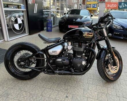 Чорний Тріумф Bobber, об'ємом двигуна 1.2 л та пробігом 1 тис. км за 20900 $, фото 15 на Automoto.ua
