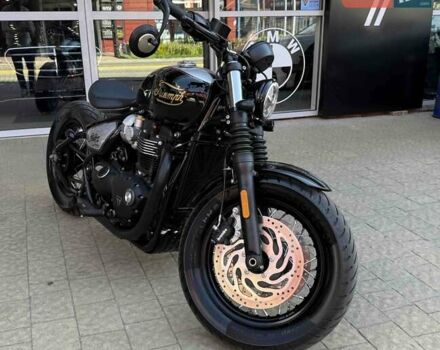Чорний Тріумф Bobber, об'ємом двигуна 1.2 л та пробігом 1 тис. км за 20900 $, фото 3 на Automoto.ua