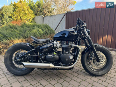 Чорний Тріумф Bobber, об'ємом двигуна 1.2 л та пробігом 1 тис. км за 20300 $, фото 1 на Automoto.ua