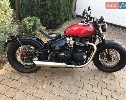 Червоний Тріумф Bobber, об'ємом двигуна 0 л та пробігом 8 тис. км за 15500 $, фото 7 на Automoto.ua