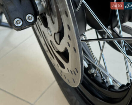 Тріумф Bobber, об'ємом двигуна 1.2 л та пробігом 2 тис. км за 18900 $, фото 16 на Automoto.ua