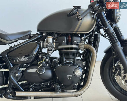 Тріумф Bobber, об'ємом двигуна 1.2 л та пробігом 2 тис. км за 18900 $, фото 23 на Automoto.ua