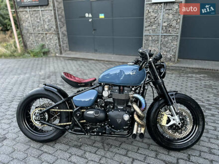Триумф Bobber 2022 в Днепре (Днепропетровске) на Automoto.ua Триумф Bobber, объемом двигателя 1.2 л и пробегом 1 тыс. км за 17500 $, фото 1 на Automoto.ua