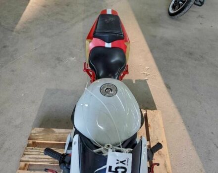 Триумф Daytona 675, объемом двигателя 0.68 л и пробегом 0 тыс. км за 1000 $, фото 4 на Automoto.ua