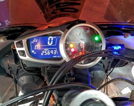 Триумф Daytona 675, объемом двигателя 0.68 л и пробегом 0 тыс. км за 1000 $, фото 6 на Automoto.ua