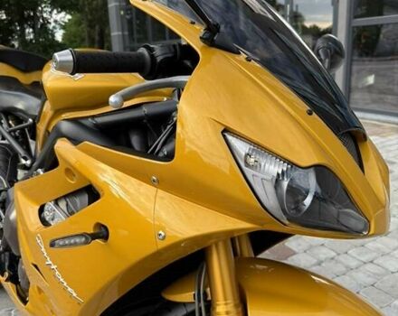 Желтый Триумф Daytona 675, объемом двигателя 0 л и пробегом 20 тыс. км за 6900 $, фото 8 на Automoto.ua