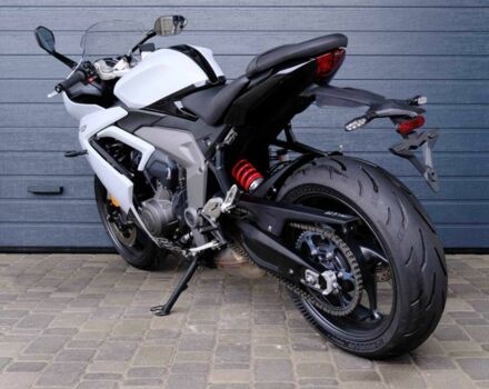 Триумф Другая, объемом двигателя 0.66 л и пробегом 0 тыс. км за 11500 $, фото 6 на Automoto.ua