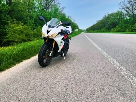 Триумф Другая 2015 в Запорожье на Automoto.ua Триумф Другая, объемом двигателя 0.68 л и пробегом 0 тыс. км за 9500 $, фото 1 на Automoto.ua
