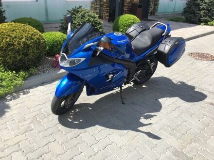 Триумф Другая 2006 в Чернигове на Automoto.ua Синий Триумф Другая, объемом двигателя 1.1 л и пробегом 0 тыс. км за 5500 $, фото 1 на Automoto.ua