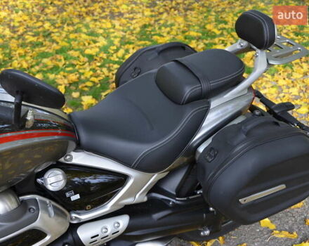 Сірий Тріумф Rocket 3, об'ємом двигуна 2.46 л та пробігом 2 тис. км за 31000 $, фото 11 на Automoto.ua