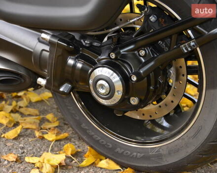 Сірий Тріумф Rocket 3, об'ємом двигуна 2.46 л та пробігом 2 тис. км за 31000 $, фото 7 на Automoto.ua