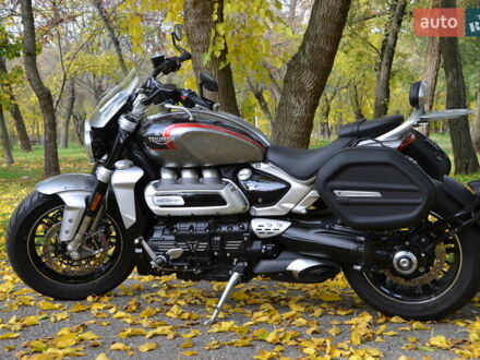 Сірий Тріумф Rocket 3, об'ємом двигуна 2.46 л та пробігом 2 тис. км за 31000 $, фото 1 на Automoto.ua